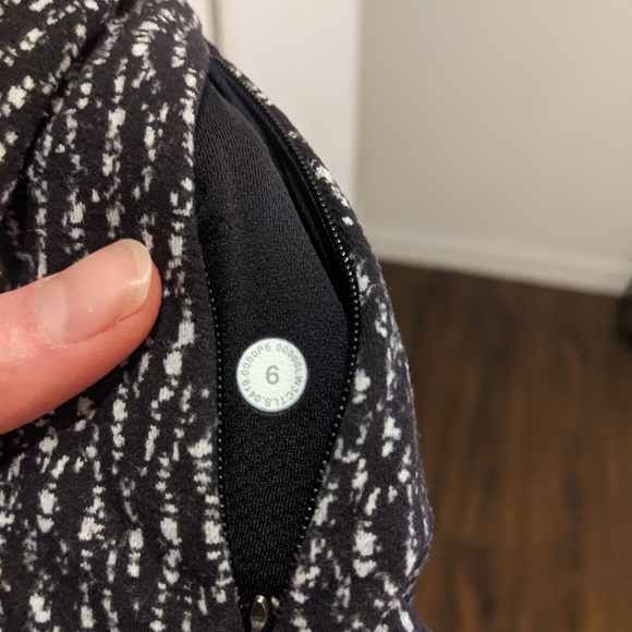 Lululemon Runderful Long Sleeve - Picture 3 of 4